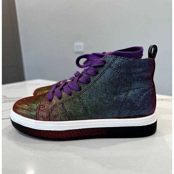 Steve Madden Kids Juice Sneaker in Multi Size 1 - Picture 1 of 7